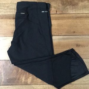 Nike drifit Capri Black